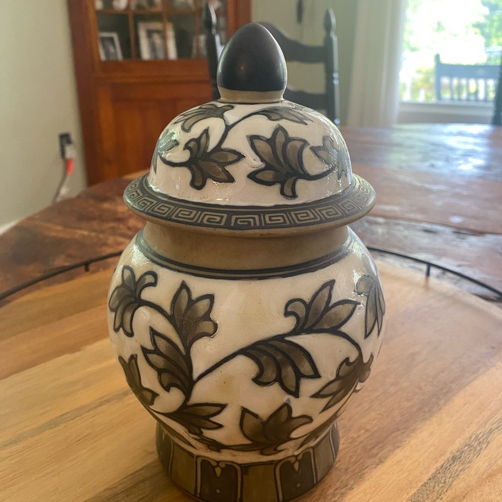 Chinese Chizou Kiln Style Jar - White/Black Peony Porcelain Bisque